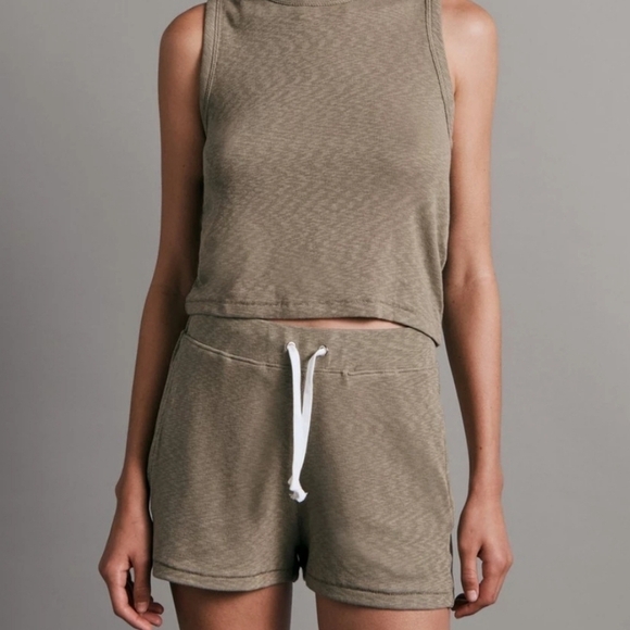 New Rag & Bone Fern Cotton/Modal Rib Short NWT Size Large - Picture 2 of 7